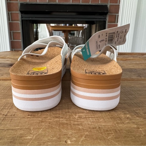 NEW Reef Cushion Hi Bloom Slides ~White ~ 9 - Picture 7 of 12